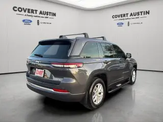 Jeep Grand Cherokee 2025 4x4 Laredo 4dr SUV