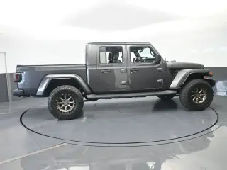 Jeep Gladiator 2020 4x4 Overland 4dr Crew Cab 5.0 ft. SB