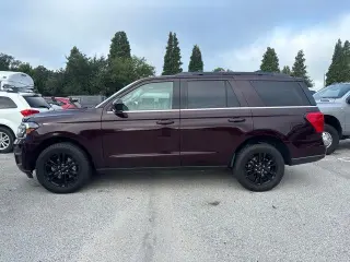 Ford Expedition 2024 4x2 XLT 4dr SUV