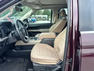 Ford Expedition 2024 4x2 XLT 4dr SUV