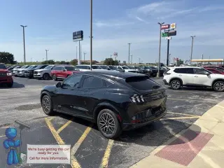 Ford Mustang Mach-E 2024 Premium 4dr SUV