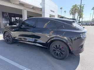 Ford Mustang Mach-E 2025 Premium SUV 4p