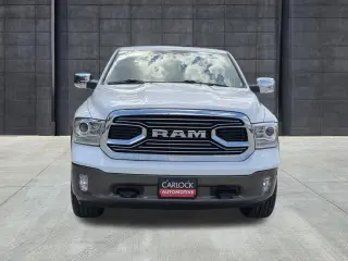Ram 1500 2018 4x4 Laramie Longhorn 4 puertas Cabina Doble 5.5 pies. Pickup