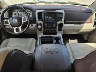 Ram 1500 2018 4x4 Laramie Longhorn 4 puertas Cabina Doble 5.5 pies. Pickup
