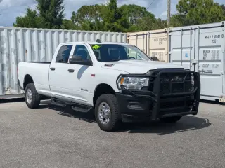Ram 2500 2022 4x4 Tradesman 4dr Crew Cab 8 ft. LB Pickup