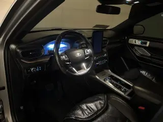 Ford Explorer 2020 AWD Platinum 4dr SUV