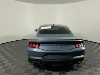 Ford Mustang 2024 GT 2d Fastback
