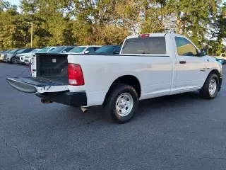 Ram 1500 Classic 2021 4x2 Tradesman 2dr Regular Cab 8 ft. LB Pickup
