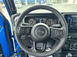 Jeep Gladiator 2024 4x4 Sport S 4dr Crew Cab 5.0 ft. SB