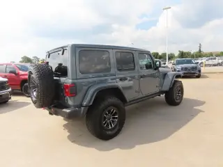 Jeep Wrangler 2025 4x4 Rubicon 4p SUV