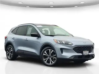Ford Escape Hybrid 2022 SE 4p SUV