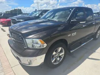 Ram 1500 2016 4x2 SLT 4dr Crew Cab 6.3 ft. SB Pickup