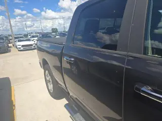 Ram 1500 2016 4x2 SLT 4dr Crew Cab 6.3 ft. SB Pickup