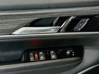 Jeep Wagoneer 2024 4x4 Serie III 4p SUV