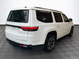 Jeep Wagoneer 2024 4x4 Serie III 4p SUV
