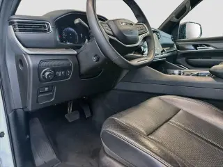 Jeep Wagoneer 2024 4x4 Serie III 4p SUV
