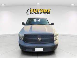 Ram 1500 Clásico 2019 4x2 Tradesman 4dr Quad Cab 6.3 ft. SB Pickup