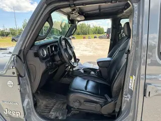 Jeep Wrangler Unlimited 2020 4x4 Sahara 4dr SUV