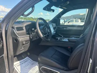 Jeep Wagoneer L 2024 4x4 Series II 4 puertas SUV