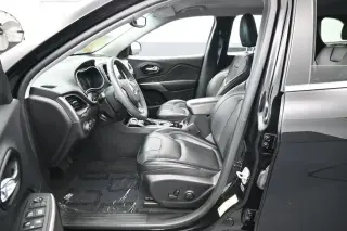 Jeep Cherokee 2022 Latitude Lux 4dr SUV