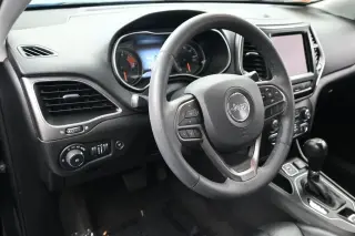 Jeep Cherokee 2022 Latitude Lux 4dr SUV