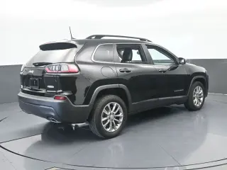 Jeep Cherokee 2022 Latitude Lux 4dr SUV