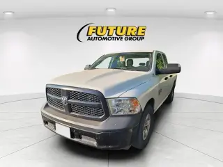 Ram 1500 Classic 2022 4x2 Tradesman 4dr Quad Cab 6.3 ft. SB Pickup