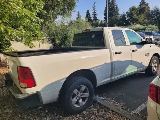 Ram 1500 Classic 2022 4x2 Tradesman 4dr Quad Cab 6.3 ft. SB Pickup