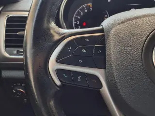 Jeep Grand Cherokee 2020 4x2 Laredo 4dr SUV