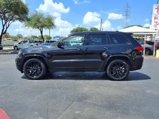 Jeep Grand Cherokee 2020 4x2 Laredo 4dr SUV
