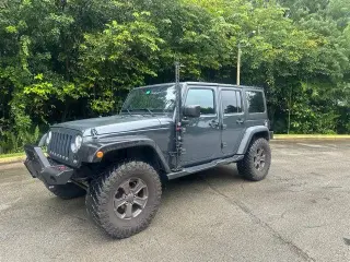 Jeep Wrangler Unlimited 2017 4x4 Sport S 4dr SUV