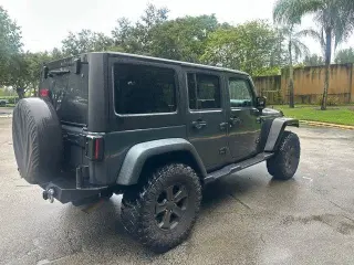 Jeep Wrangler Unlimited 2017 4x4 Sport S 4dr SUV