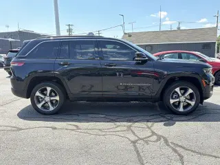 Jeep Grand Cherokee 2024 4x4 4xe SUV de 4 puertas