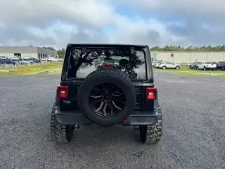 Jeep Wrangler Unlimited 2019 4x4 Sahara 4dr SUV