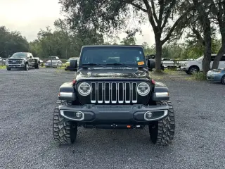 Jeep Wrangler Unlimited 2019 4x4 Sahara 4dr SUV