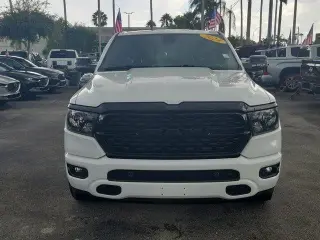 Ram 1500 2024 4x2 Big Horn 4p Puerta Cuadro Tripa 5.6 ft. SB Camión