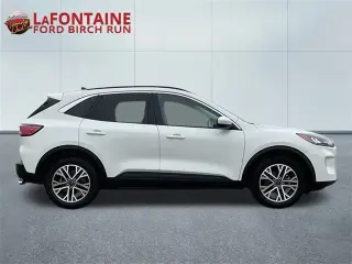 Ford Escape 2022 AWD SEL 4p SUV