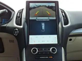 Ford Edge 2023 AWD Titanium 4 puertas Crossオーバー