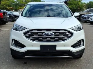 Ford Edge 2023 AWD Titanium 4 puertas Crossオーバー