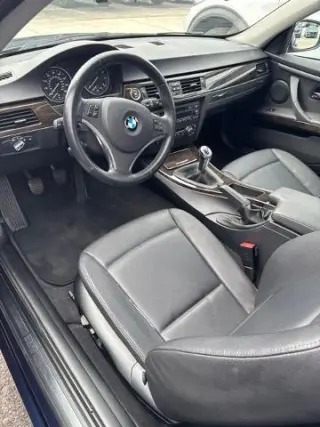 BMW Serie 3 2013 335i Coupé 2p