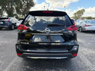 Nissan Rogue 2020 S 4dr Crossover