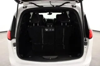 Chrysler Pacifica 2018 Touring L Plus 4dr Mini-Van