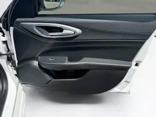 Alfa Romeo Giulia 2025 4p Sedan
