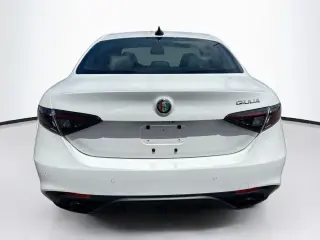 Alfa Romeo Giulia 2025 4p Sedan