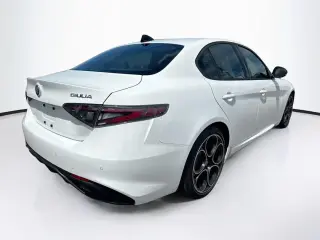 Alfa Romeo Giulia 2025 4p Sedan