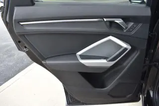 Audi Q3 2023 AWD quattro línea S Premium 45 TFSI 4p SUV