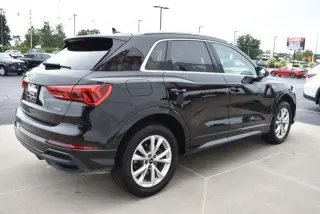 Audi Q3 2023 AWD quattro línea S Premium 45 TFSI 4p SUV