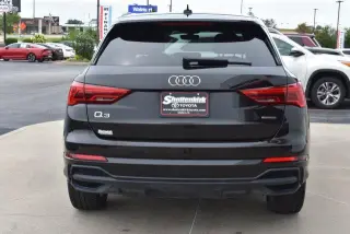 Audi Q3 2023 AWD quattro línea S Premium 45 TFSI 4p SUV