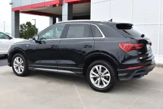 Audi Q3 2023 AWD quattro línea S Premium 45 TFSI 4p SUV