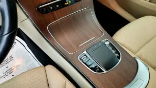 Mercedes-Benz GLC 2022 AWD GLC 300 4MATIC 4dr SUV